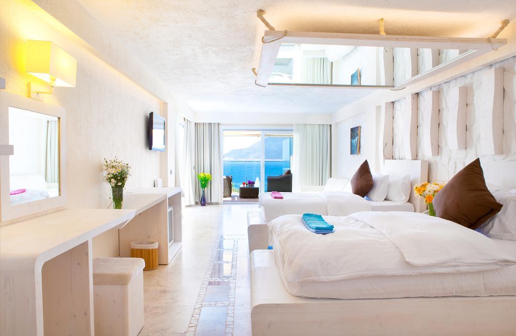 Peninsula Gardens Hotel - Adults Only Kaş Bilik gambar