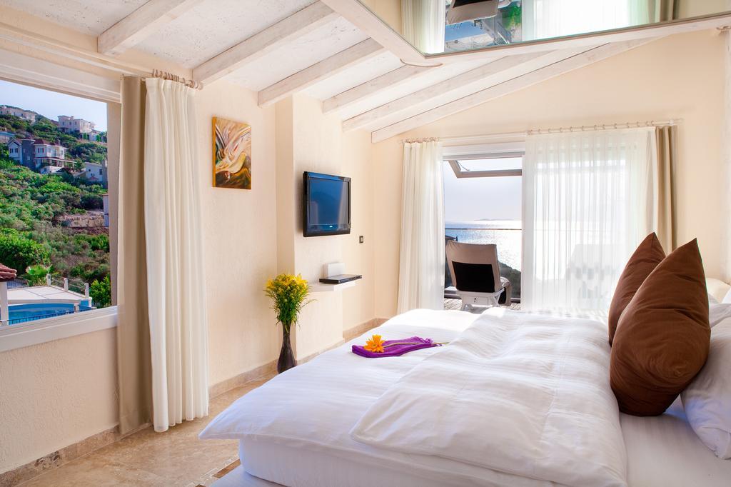 Peninsula Gardens Hotel - Adults Only Kaş Bilik gambar